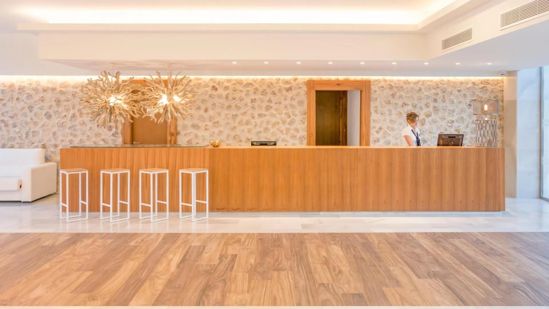 **** Lejlighedshotel Marsenses Puerto Pollensa Hotel & Spa Adults Only Spanien
