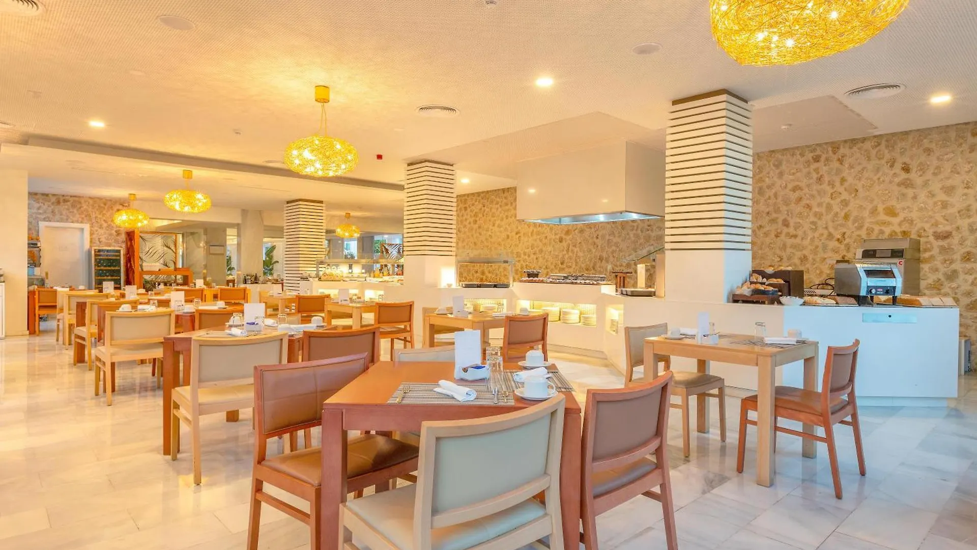 Apart-hotel Marsenses Puerto Pollensa Hotel & Spa Adults Only